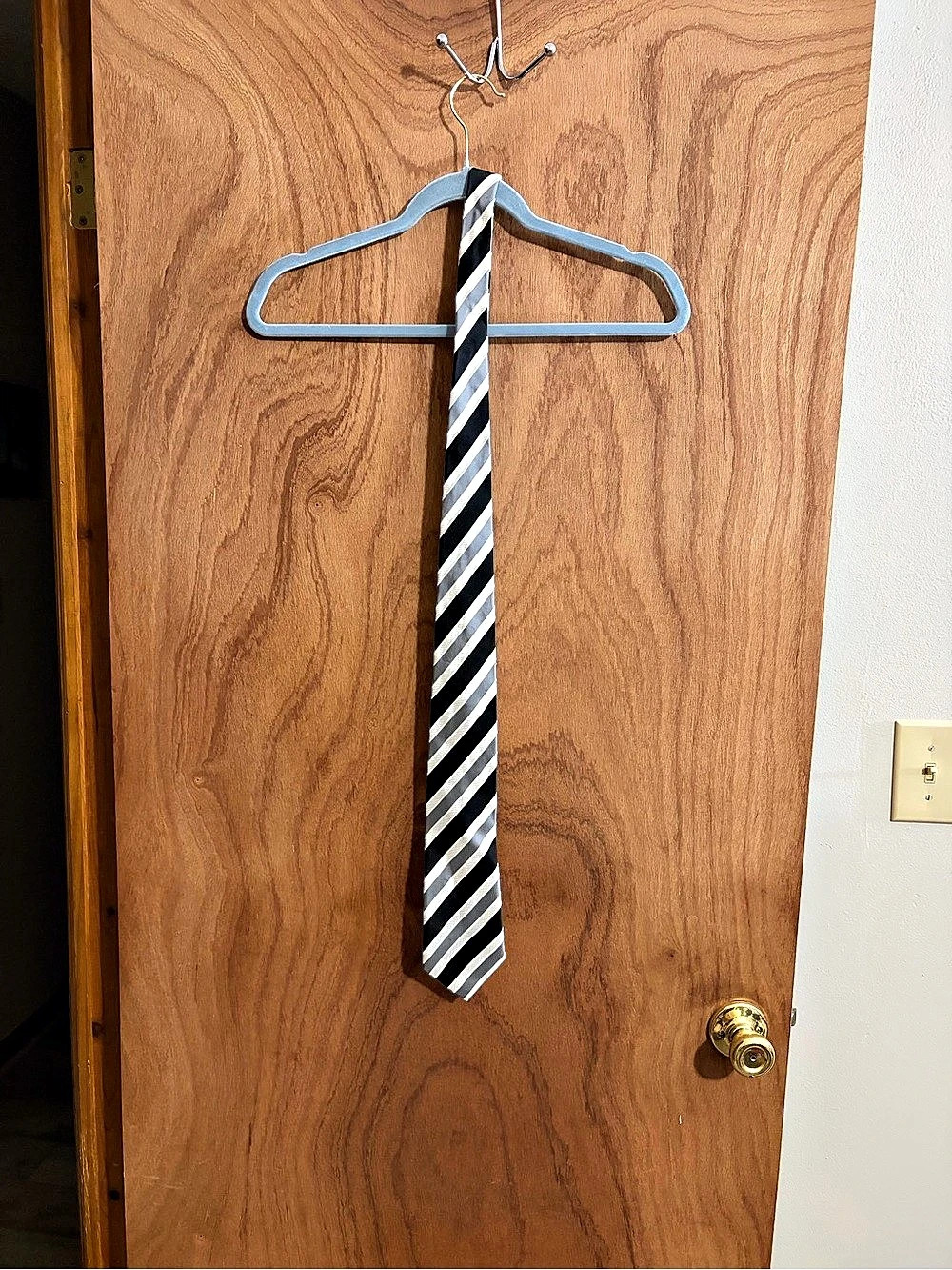 Donald J Trump  Striped Tie in Black, Grey & White Like New